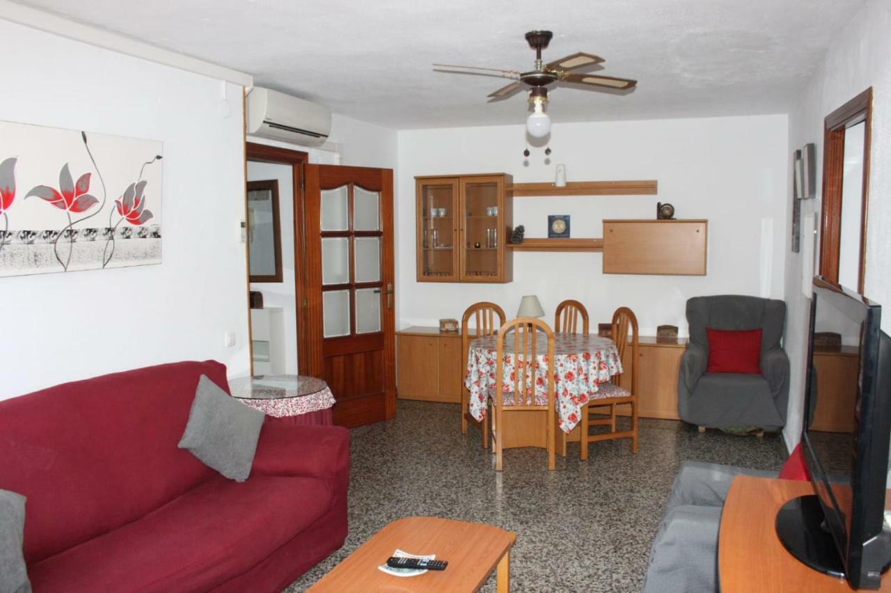 Apartamento Plaza Reina Διαμέρισμα Μάλαγα Εξωτερικό φωτογραφία